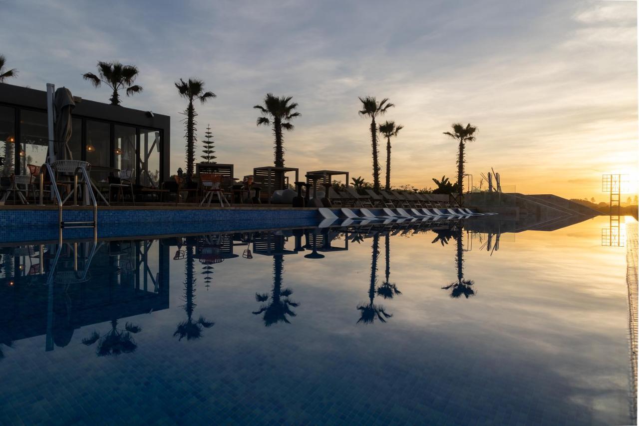 فندق بولمان مازاجان رويال جولف آند سبا الجديدة المظهر الخارجي الصورة Sunset at the pool