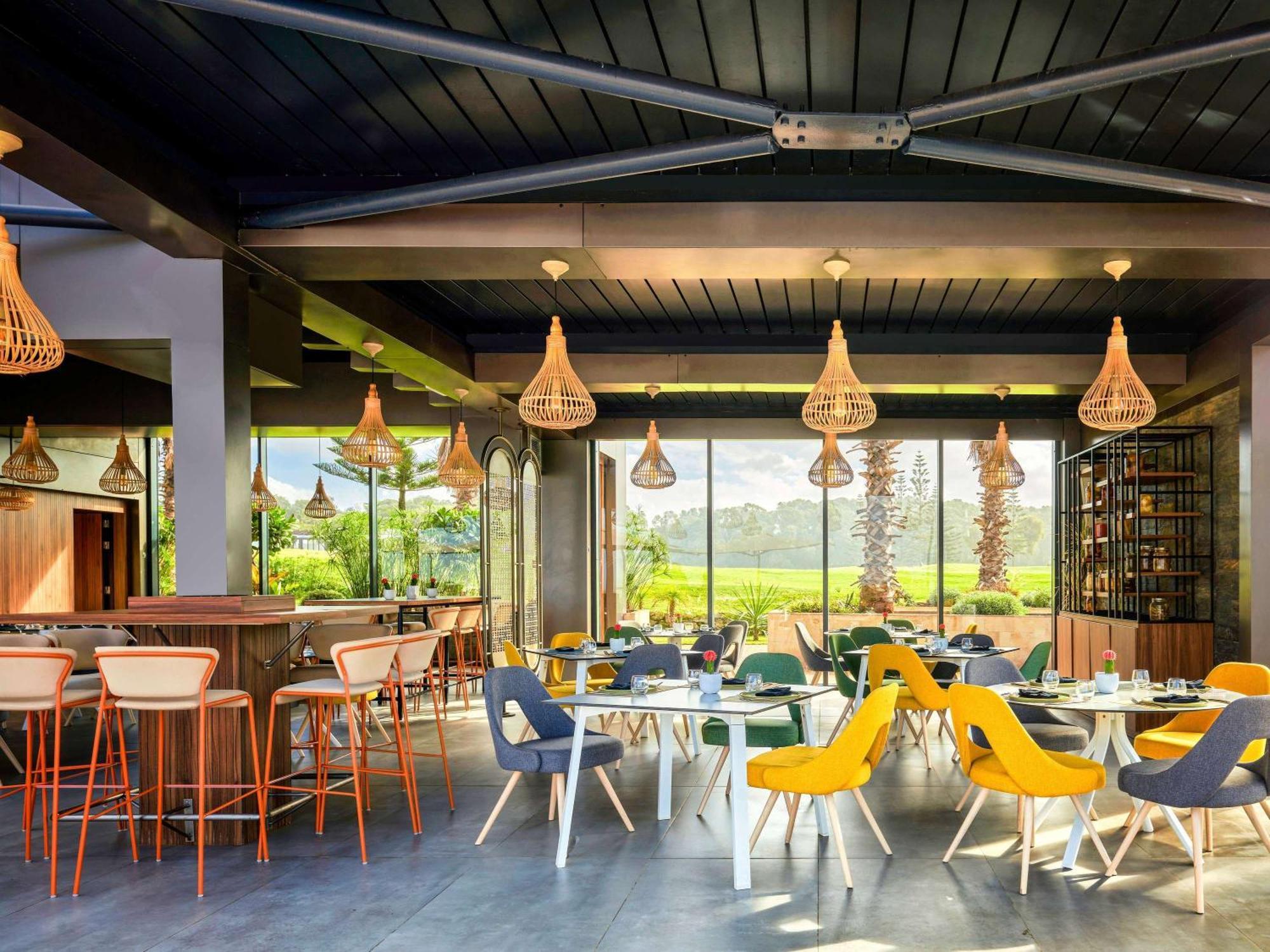 فندق بولمان مازاجان رويال جولف آند سبا الجديدة المظهر الخارجي الصورة The restaurant
